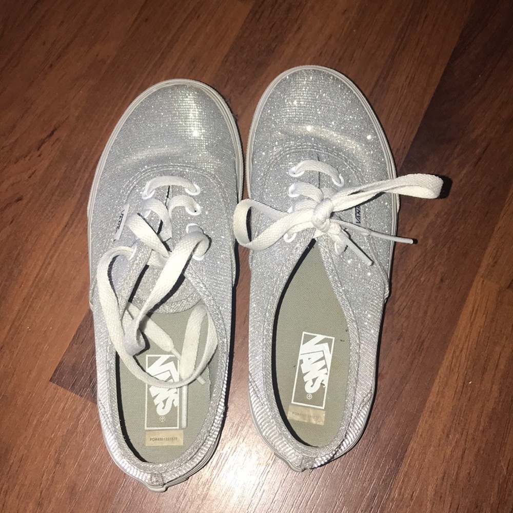 Silver Vans girls size 1.5